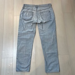 ユニクロ　ジーンズの画像