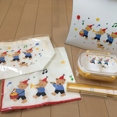 ファミリア🌱お弁当箱セットの画像