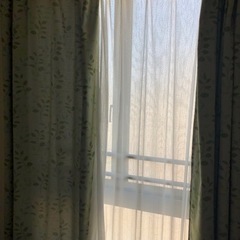 カーテン2枚、レース2枚の画像