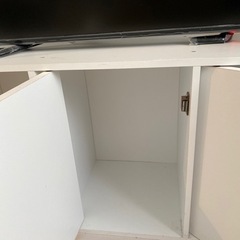 【0円】緊急、無料でテレビ台お譲りしますの画像