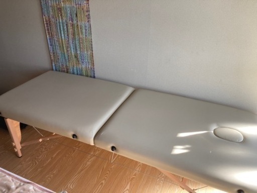 軽量折りたたみ木製マッサージベッド(有孔) \u0026 シンプルワゴン3段タイプ