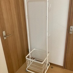 【商談成立】ベルメゾン  バスケット付きハンガーラック