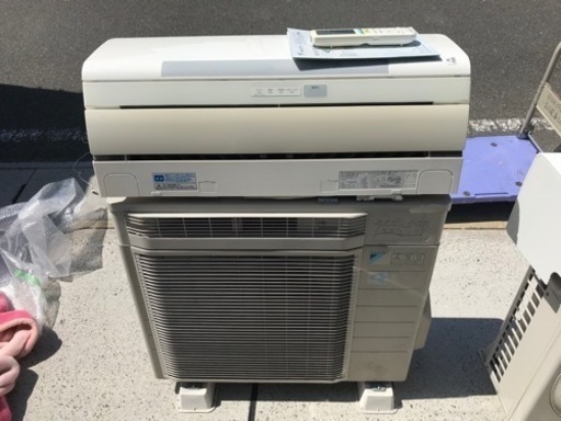 DAIKIN  ダイキン　6.3kwエアコン　AN63NRP-W  2012年製