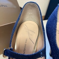 VIVA ANGELINA サンダルの画像