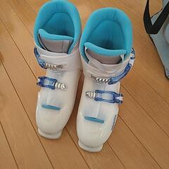 スキーブーツ24センチの画像