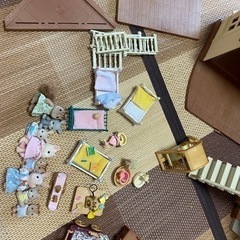 あかりの灯る大きなお家の画像