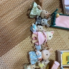 あかりの灯る大きなお家の画像