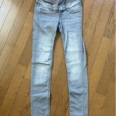 マタニティパンツ2本　H&M