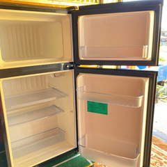 2010年　2ドア冷蔵庫　すぐ取りにこれる人へあげます！の画像