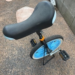 一輪車の画像