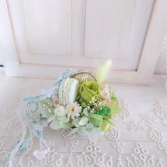 フルーツ＆マカロンタルトアレンジの画像