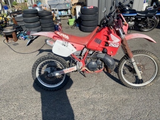 ホンダ　CRM250R 書付　ベース　MD24