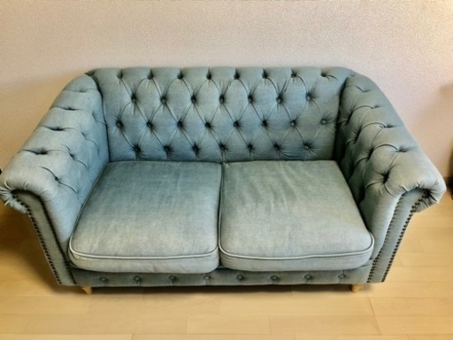 【引き取り希望】2人掛けソファー 輸入家具