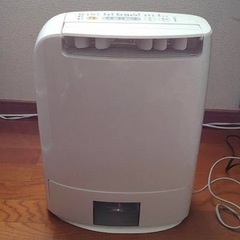 【引越し処分】デシカント方式　衣類乾燥除湿機