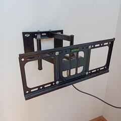 壁掛けテレビ　金具