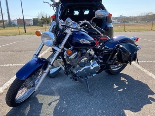 希少車 イントルーダー250 SUZUKI