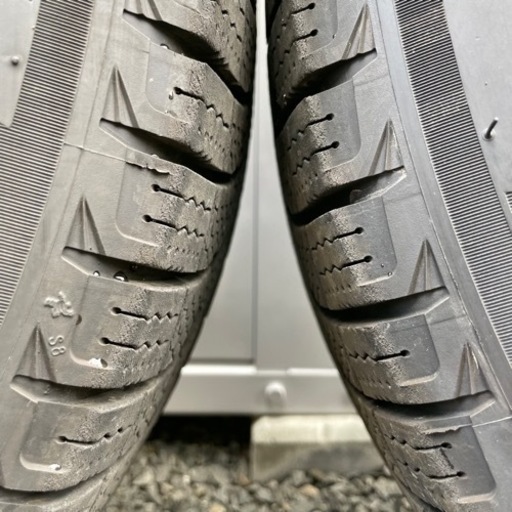 VOLVO XC70 冬タイヤ　215/65/R16