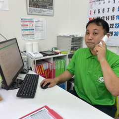 ガッツレンタカー福岡博多店の店舗業務の画像