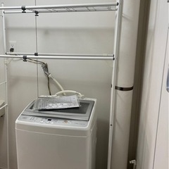 ハンガーラックの画像