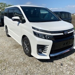 ヴォクシー  ハイブリッド ZS