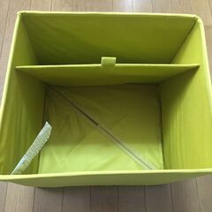 布製収納ボックス✕2個（IKEA、折りたためる）の画像