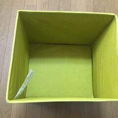 布製収納ボックス✕2個（IKEA、折りたためる）の画像
