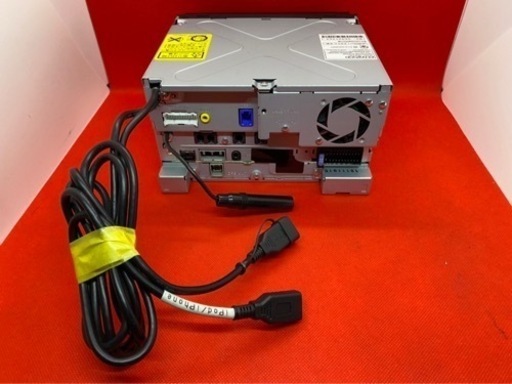 KENWOOD 最高峰　2022地図　MDV-Z701 新品パーツ多数フルセット　き-3