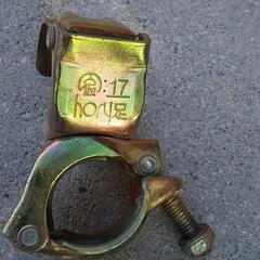 単管クランプ Φ４８.６mm用 、直交４０個、自在３０個の画像