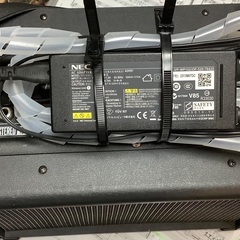 中古美品！シンプルで使いやすいエントリーモデルアンプ。コンパクトで軽量、路上にももってこい。の画像