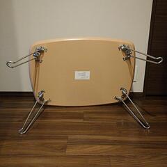 【タダ/無料】折りたたみ式テーブルの画像