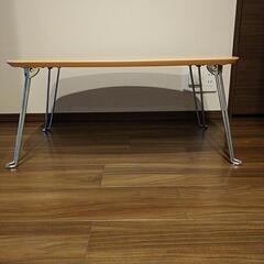 【タダ/無料】折りたたみ式テーブルの画像