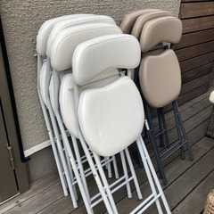 折り畳める椅子