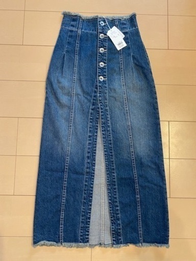 GYDA FRONT SLIT DENIM LONG SK LIKE SPT