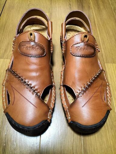 値下げしました!　新品　メンズ本革サンダル　２５.０cm