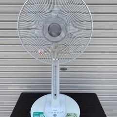 2013年製✩リモコン付き扇風機♪( ´▽｀)