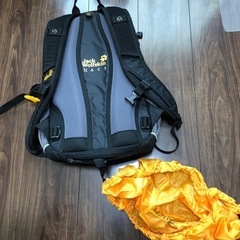 子供用登山リュック　12L レインカバー付きの画像