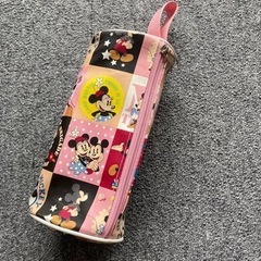 ☆ミッキーマウス円型ポーチ新品未使用品