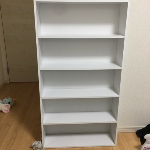 本棚5段✩.*˚本日引き取り800円にします。