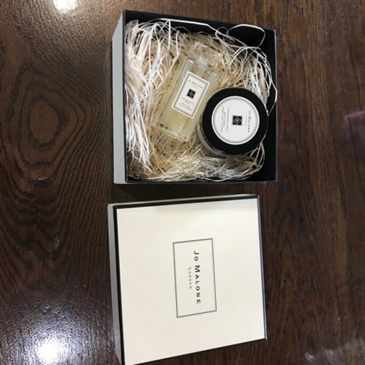 JoMALONE LONDONポメグラネート ノアール バスオイル、ボディクリーム