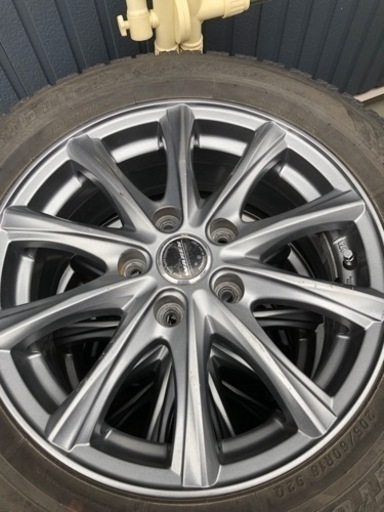 （引取り先決定）スタッドレス　16インチ　4本セット　中古