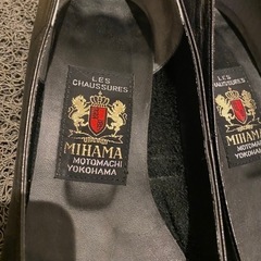 MIHAMA ミハマ　ローヒールパンプスの画像