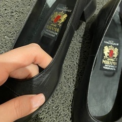 MIHAMA ミハマ　ローヒールパンプスの画像