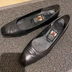 MIHAMA ミハマ　ローヒールパンプス