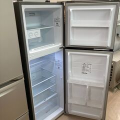 名古屋市近郊送料設置無料2019年式ハイセンス冷蔵庫  [227L] Amazon.co.jp: ハイセンス 冷蔵庫 幅55cm 227L シルバー HR