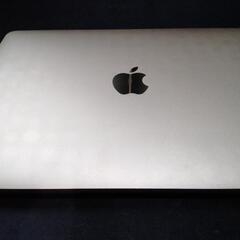 MacBook (ゴールド)
