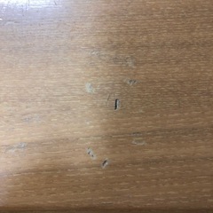 【差し上げます】学習机+照明器具の画像