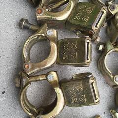 単管クランプ Φ４８.６mm用 、直交４０個、自在３０個の画像