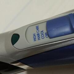 HITACHI マイナスイオンブロッサー（DR-N791）の画像