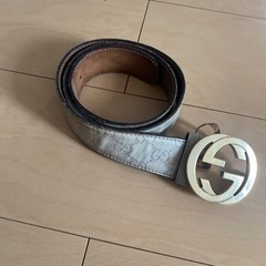 GUCCIベルト