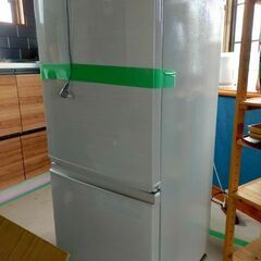 無料&ほぼ未使用！冷蔵庫　中もピカピカ